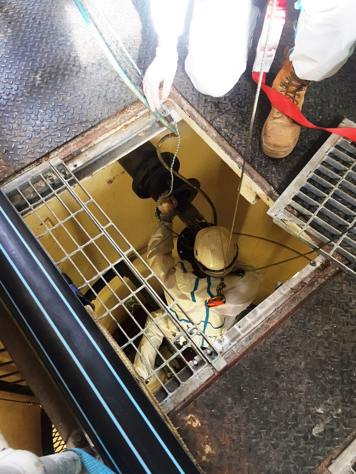 High tech CCTV cameras help Water Corporation get a clearer picture of their wastewater pipes.