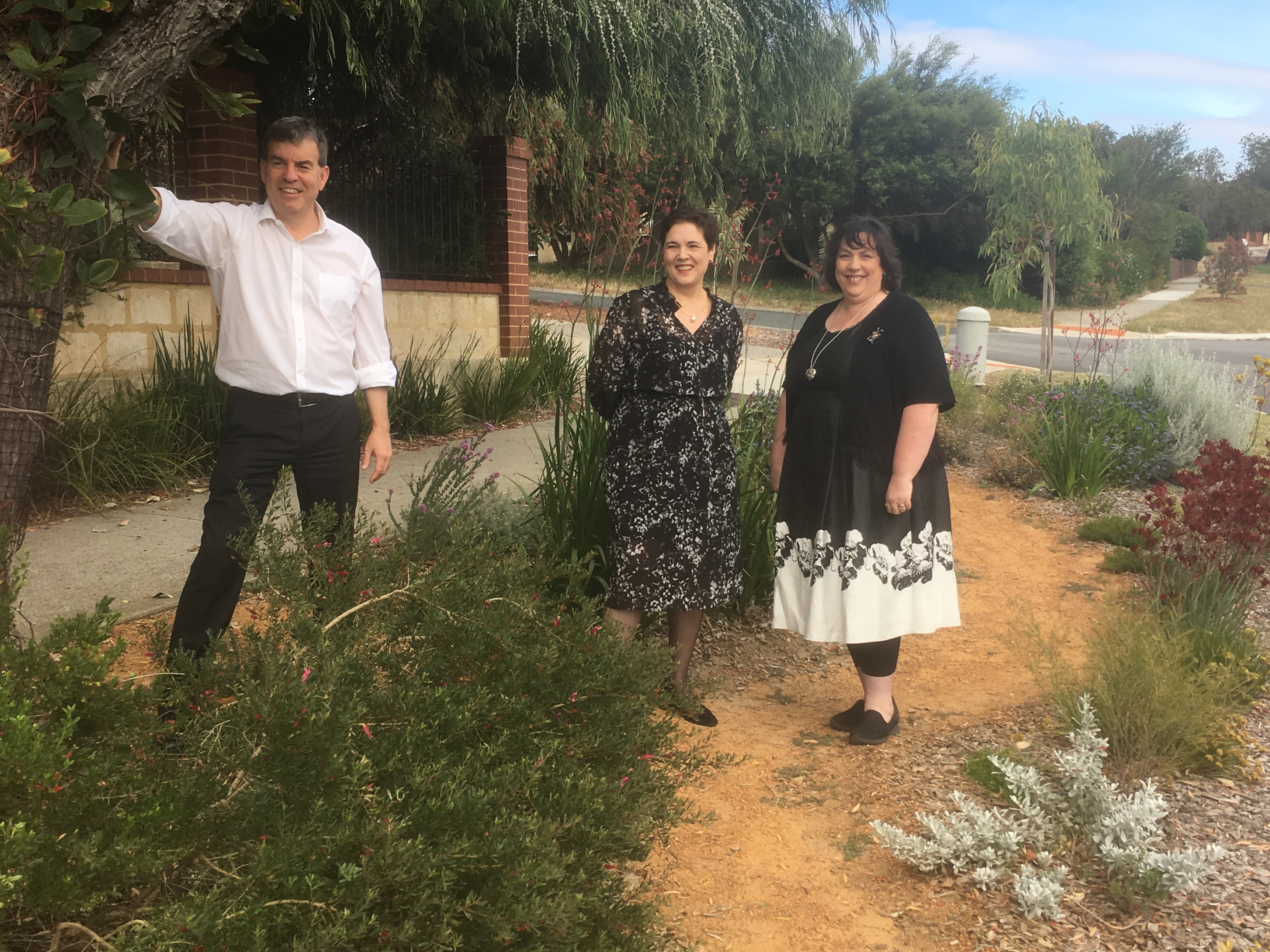 Successful verge transformed with help from the Waterwise Verge Incentive Scheme in the Town of Victoria Park